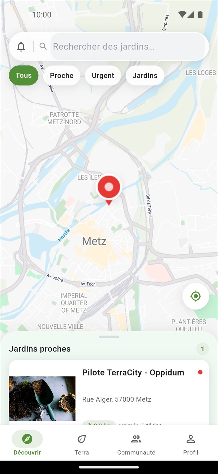 Capture de l'application TerraCity : carte de Metz avec le jardin pilote, la recherche et les filtres.